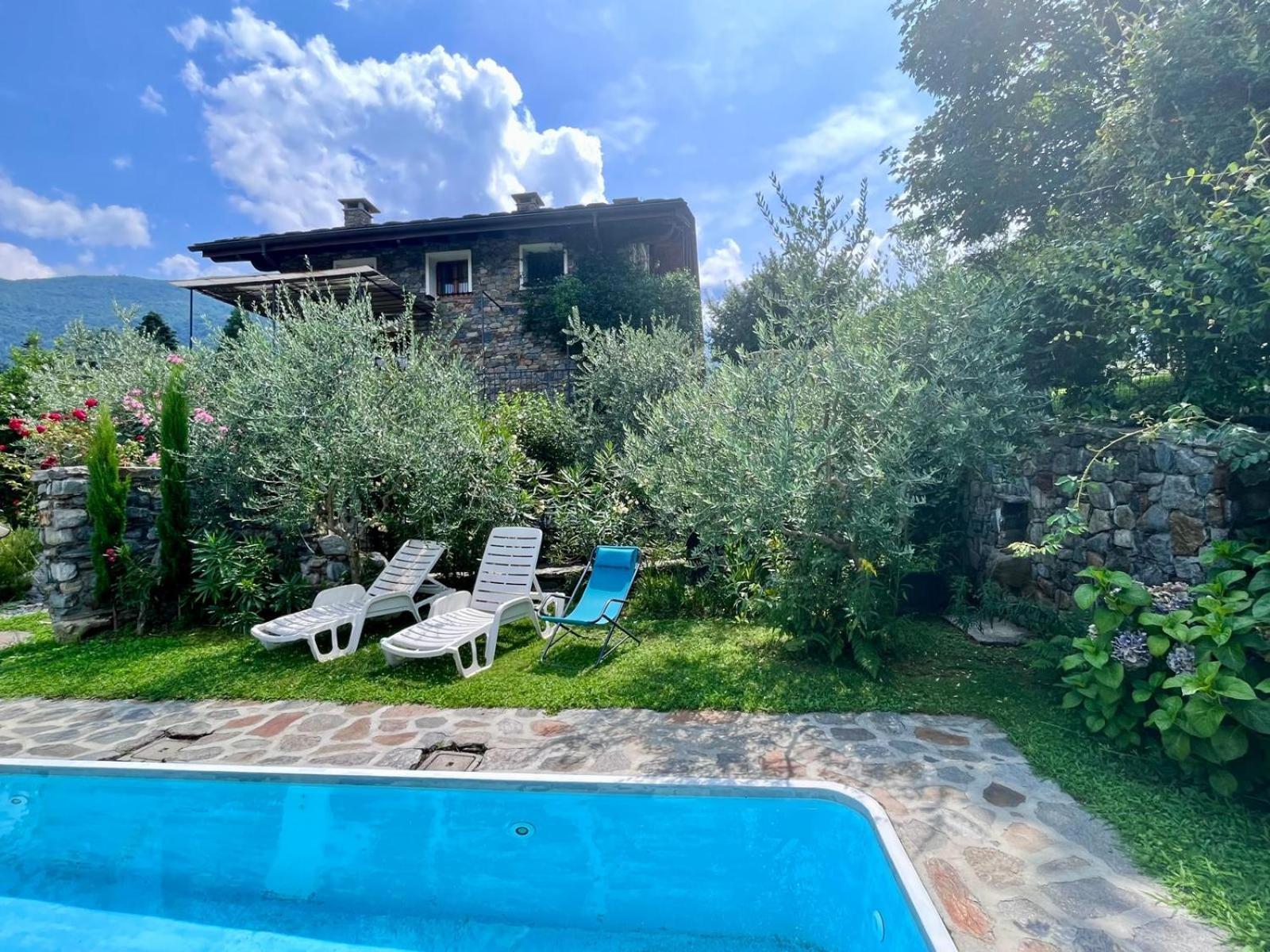 Casa Unica- Da Bruno Lägenhet Colico Exteriör bild